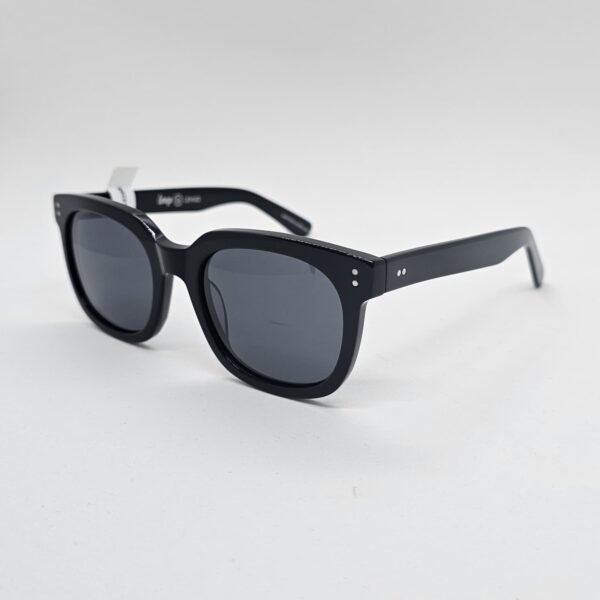 Loup S1326C1 lateral Loup S1326C1