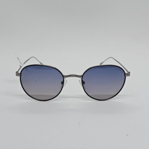 Mytho 7004C4 frontal Mytho 7004C4