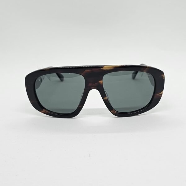 Mytho 740C2 frontal Mytho 740C2