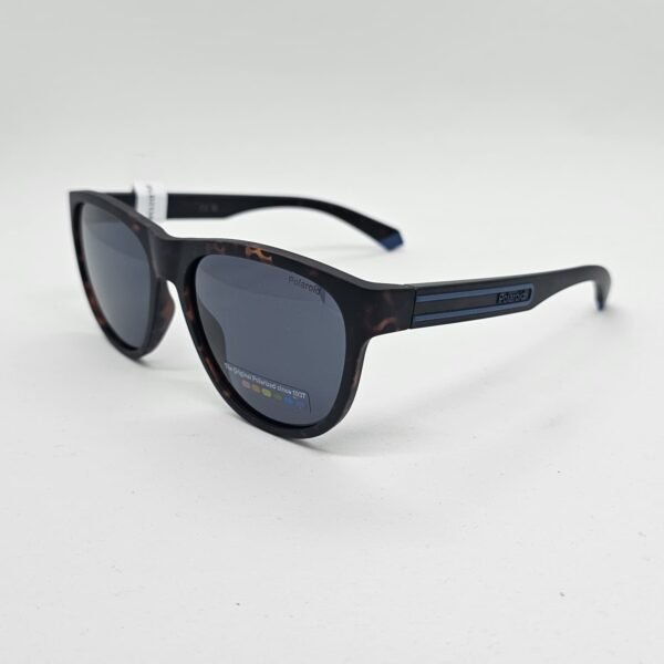 Polaroid 2156HGC lateral Polaroid 2156HGC