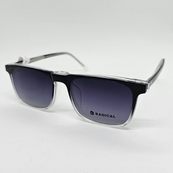 Radical 1106C2 con Radical 1106C2